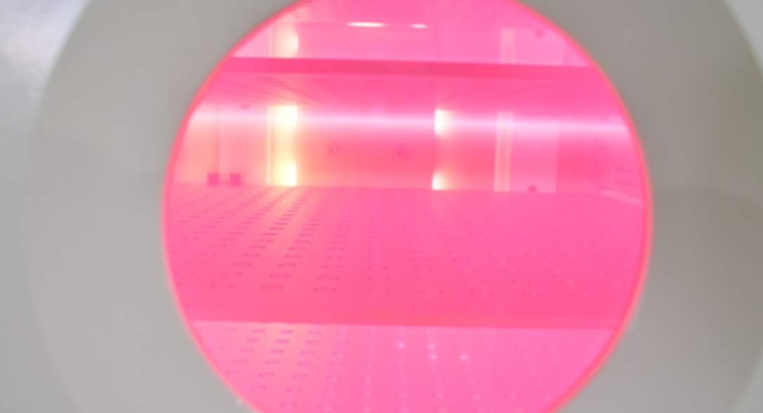Low pressure plasma and atmospheric pressure plasma