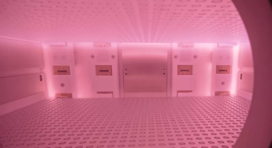 O2/CF4 combined plasma treatment of PTFE high-frequency printed circuit board through holes