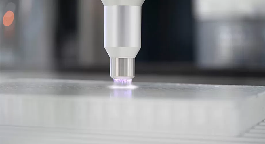 Characteristics of low-temperature plasma surface modification