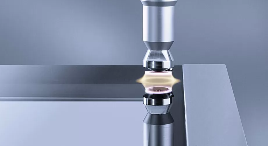 The principle of low-temperature plasma surface modification