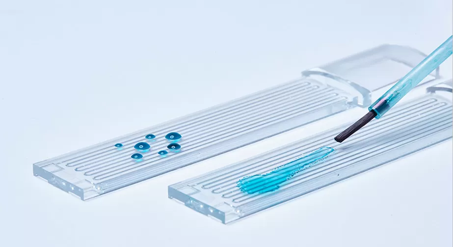 PDMS thin film plasma surface treatment improves hydrophilicity