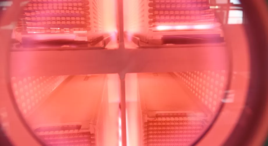 The influence of plasma cleaning on pressure welding process