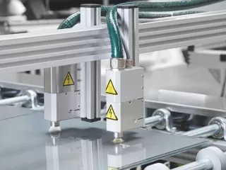 Plasma cleaning before gluing increases the adhesion of the adhesive.