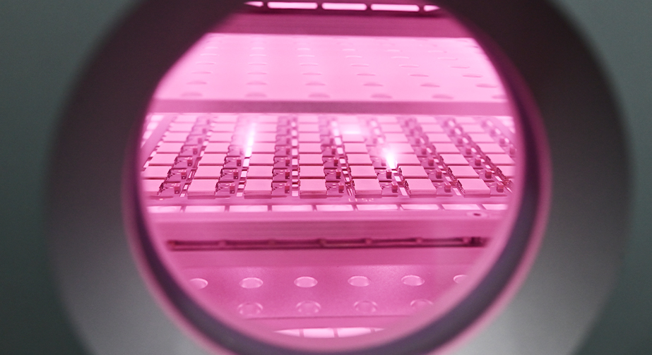 Plasma treatment technology for gas sensitive materials