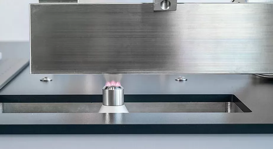 Plasma modification treatment improves the adhesion performance between aluminum foil and glass fiber