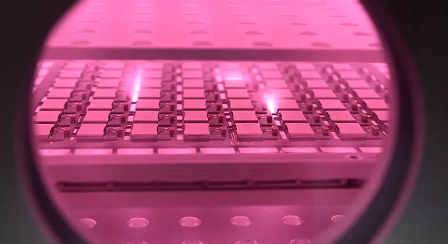 Principle of improving the adhesion of three proof paint coating by PCBA plasma cleaning