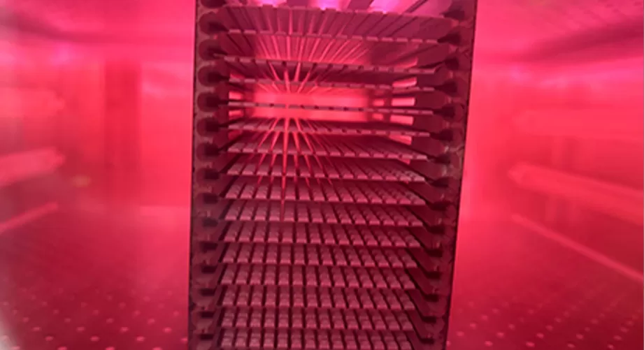 Plasma cleaning before encapsulation of optocouplers improves delamination phenomenon